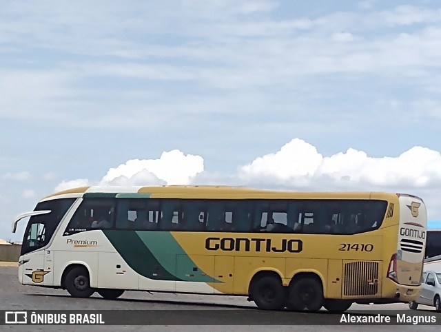 Empresa Gontijo de Transportes 21410 na cidade de Vitória da Conquista, Bahia, Brasil, por Alexandre  Magnus. ID da foto: 11722812.