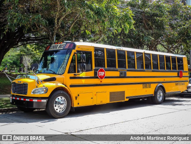 Autobuses sin identificación - Costa Rica 00 na cidade de Mata Redonda, San José, San José, Costa Rica, por Andrés Martínez Rodríguez. ID da foto: 11724264.