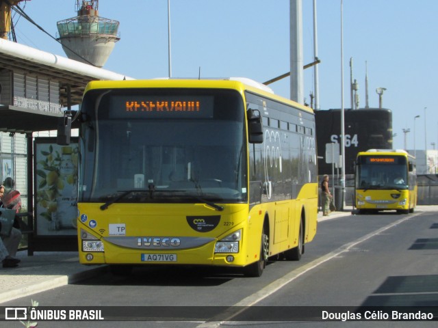 TST - Transportes Sul do Tejo 2279 na cidade de Almada, Setúbal, Portugal, por Douglas Célio Brandao. Número da foto: #11727613.