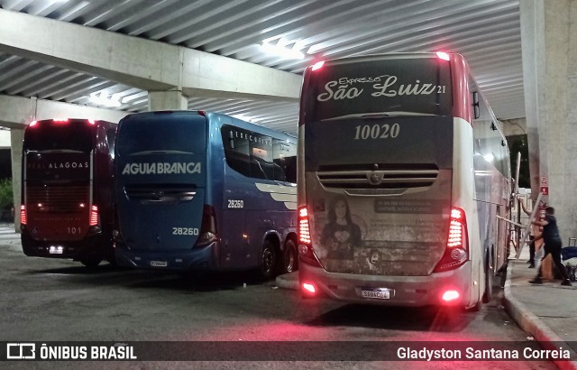 Expresso São Luiz 10020 na cidade de Aracaju, Sergipe, Brasil, por Gladyston Santana Correia. Número da foto: #11728202.