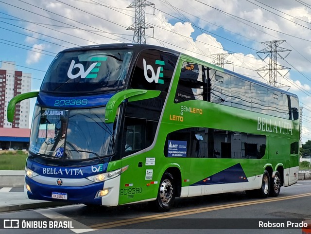 Bella Vita Transportes 202380 na cidade de São José dos Campos, São Paulo, Brasil, por Robson Prado. Número da foto: #11729562.