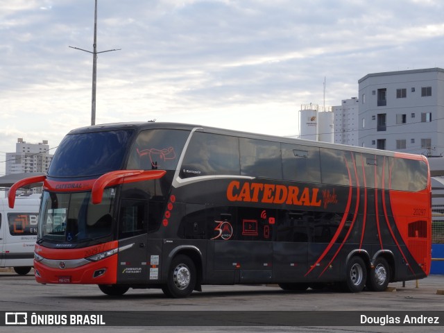 Catedral Turismo 20297 na cidade de Goiânia, Goiás, Brasil, por Douglas Andrez. Número da foto: #11730731.