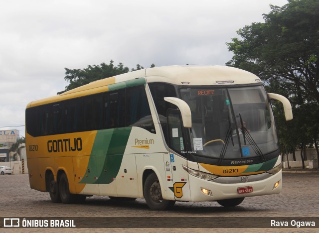 Empresa Gontijo de Transportes 18210 na cidade de Vitória da Conquista, Bahia, Brasil, por Rava Ogawa. ID da foto: 11732396.