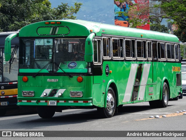 Transcar del Este 00 na cidade de Mata Redonda, San José, San José, Costa Rica, por Andrés Martínez Rodríguez. ID da foto: 11731987.