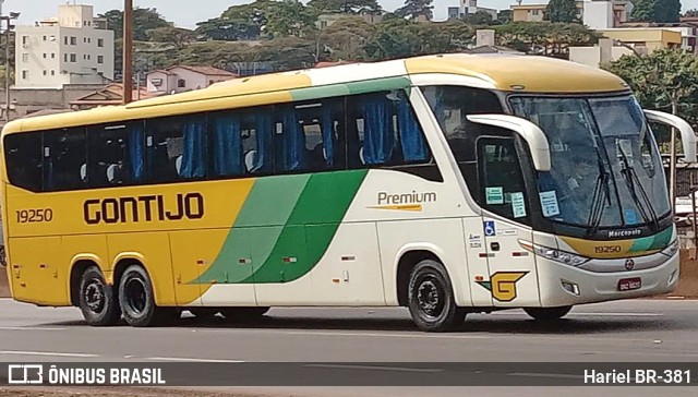 Empresa Gontijo de Transportes 19250 na cidade de Betim, Minas Gerais, Brasil, por Hariel BR-381. ID da foto: 11733806.