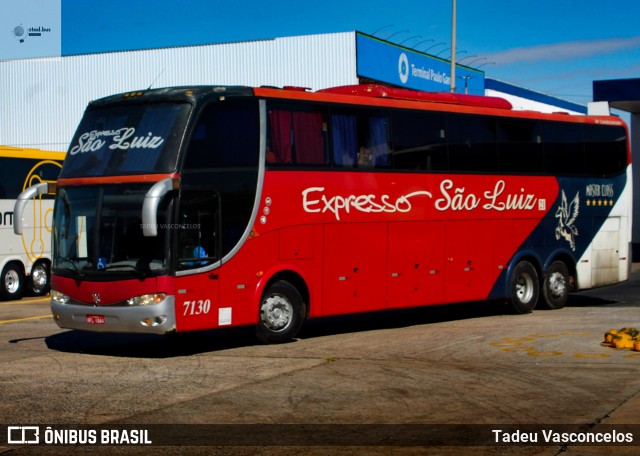 Expresso São Luiz 7130 na cidade de Goiânia, Goiás, Brasil, por Tadeu Vasconcelos. Número da foto: #11735803.