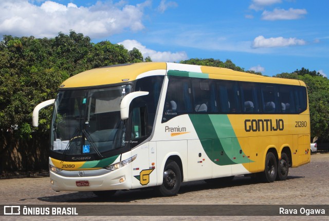Empresa Gontijo de Transportes 21280 na cidade de Vitória da Conquista, Bahia, Brasil, por Rava Ogawa. Número da foto: #11735647.