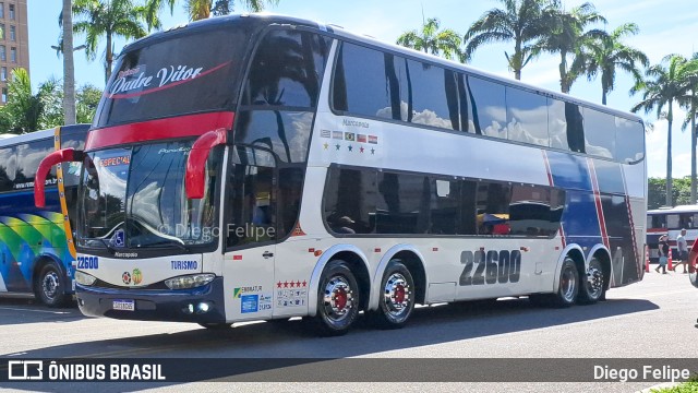 Padre Vitor Transporte e Turismo 22600 na cidade de Aparecida, São Paulo, Brasil, por Diego Felipe. ID da foto: 11735295.