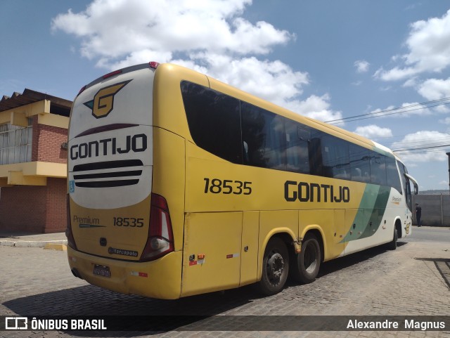 Empresa Gontijo de Transportes 18535 na cidade de Vitória da Conquista, Bahia, Brasil, por Alexandre  Magnus. ID da foto: 11739609.