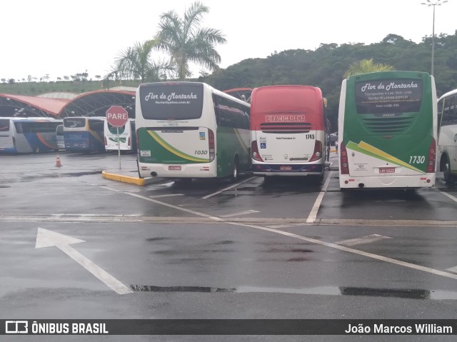 Flor da Montanha Transportes e Turismo 1730 na cidade de Aparecida, São Paulo, Brasil, por João Marcos William. ID da foto: 11737836.