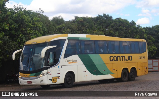 Empresa Gontijo de Transportes 21575 na cidade de Vitória da Conquista, Bahia, Brasil, por Rava Ogawa. Número da foto: #11738114.