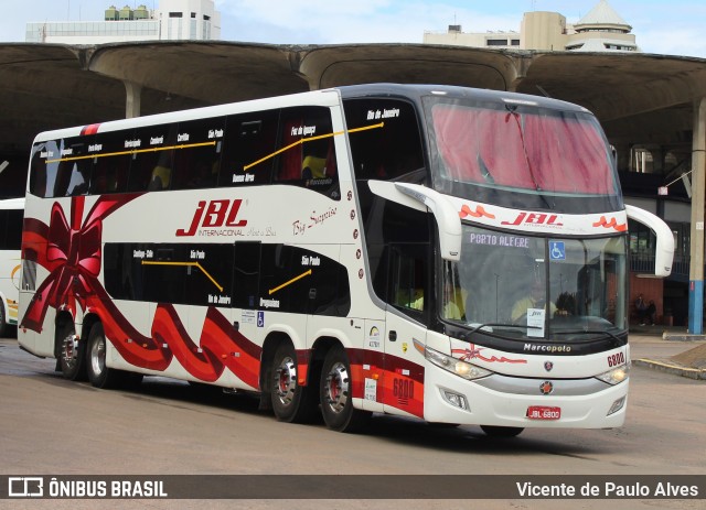 JBL Turismo 6800 na cidade de Porto Alegre, Rio Grande do Sul, Brasil, por Vicente de Paulo Alves. ID da foto: 11739186.