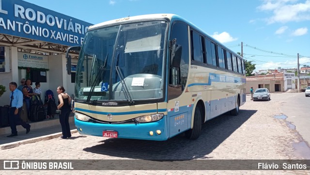 Viação Novo Horizonte 1018211 na cidade de Barra da Estiva, Bahia, Brasil, por Flávio  Santos. Número da foto: #11737904.
