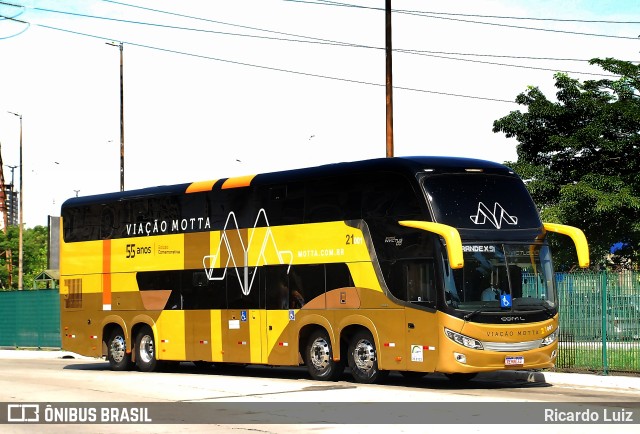 Viação Motta 21001 na cidade de São Paulo, São Paulo, Brasil, por Ricardo Luiz. Número da foto: #11739887.