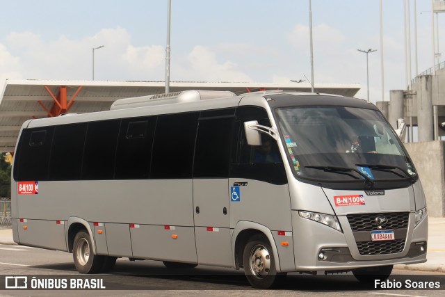 Transporte Alternativo Terminal B-N/100 na cidade de Belém, Pará, Brasil, por Fabio Soares. Número da foto: #11671836.