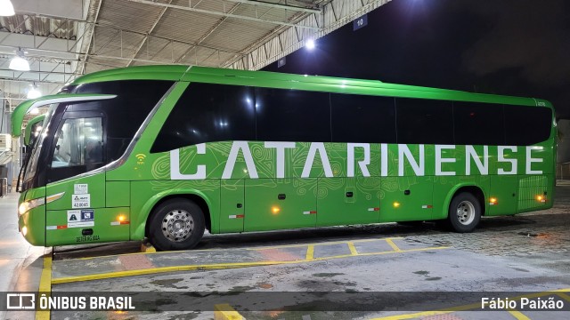 Auto Viação Catarinense 3370 na cidade de Balneário Camboriú, Santa Catarina, Brasil, por Fábio Paixão. ID da foto: 11671066.