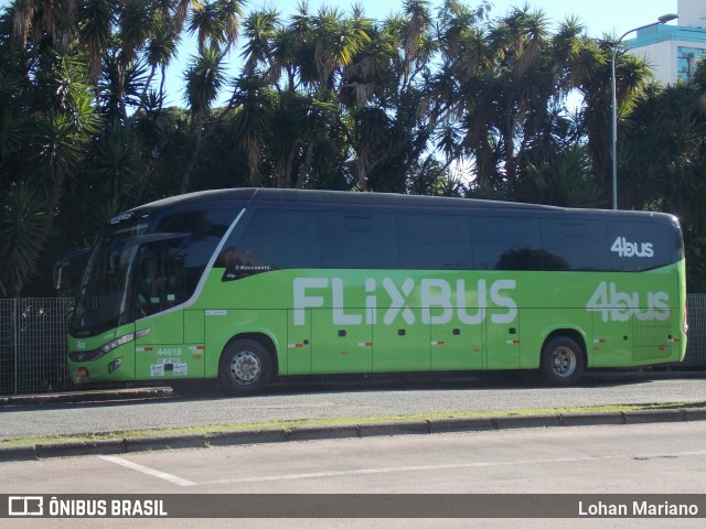 4bus - Cooperativa de Transporte Rodoviário de Passageiros Serviços e Tecnologia - Buscoop 44018 na cidade de Curitiba, Paraná, Brasil, por Lohan Mariano. ID da foto: 11673195.