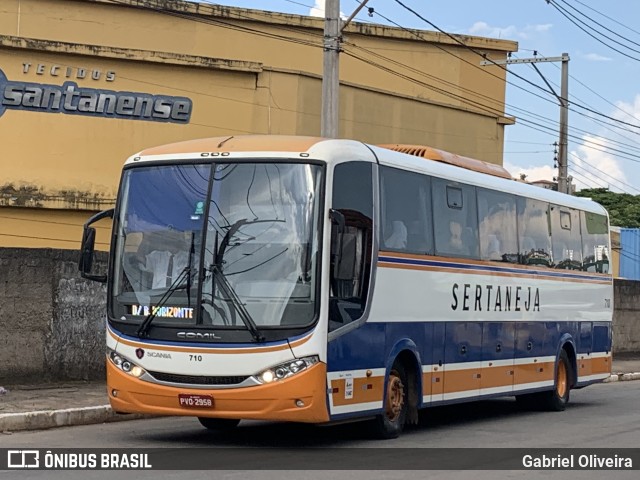 Viação Sertaneja 710 na cidade de Pará de Minas, Minas Gerais, Brasil, por Gabriel Oliveira. ID da foto: 11674729.