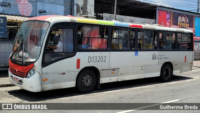 Transportes Barra D13202 na cidade de Rio de Janeiro, Rio de Janeiro, Brasil, por Guilherme Breda. Número da foto: #11673983.