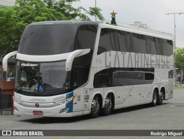 Auto Viação Catarinense 3738 na cidade de Rio de Janeiro, Rio de Janeiro, Brasil, por Rodrigo Miguel. ID da foto: 11676715.