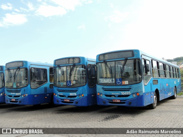 Auto Omnibus Floramar 10495 na cidade de Belo Horizonte, Minas Gerais, Brasil, por Adão Raimundo Marcelino. ID da foto: 11678212.