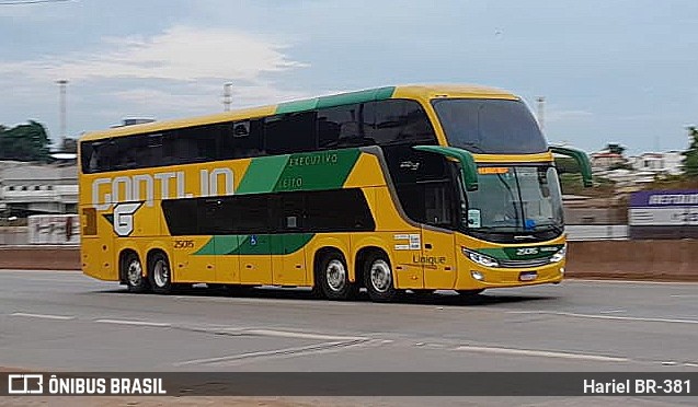 Empresa Gontijo de Transportes 25015 na cidade de Betim, Minas Gerais, Brasil, por Hariel BR-381. ID da foto: 11676196.