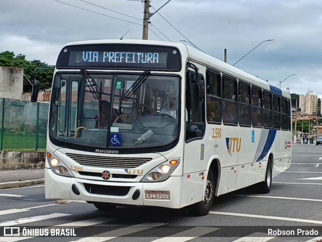 JTU - Jacareí Transporte Urbano 2.590 na cidade de Jacareí, São Paulo, Brasil, por Robson Prado. Número da foto: #11681604.