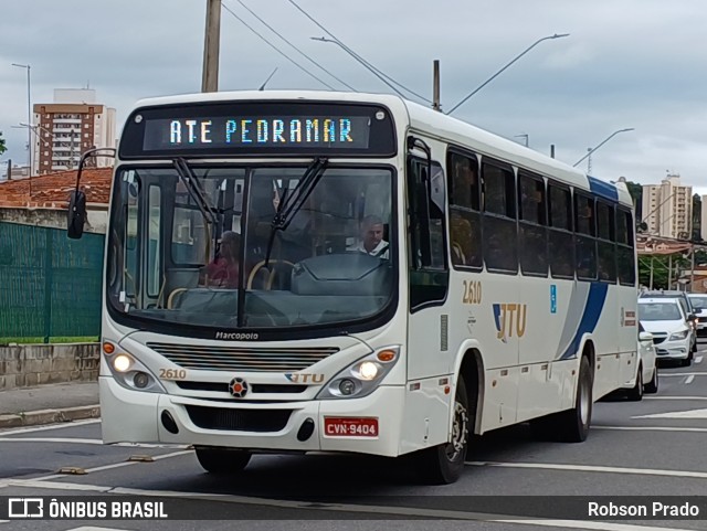 JTU - Jacareí Transporte Urbano 2.610 na cidade de Jacareí, São Paulo, Brasil, por Robson Prado. Número da foto: #11681601.