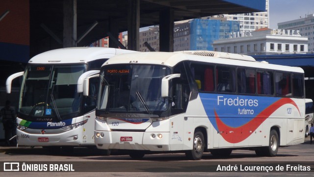 Expresso Frederes > Frederes Turismo 120 na cidade de Porto Alegre, Rio Grande do Sul, Brasil, por André Lourenço de Freitas. ID da foto: 11684626.