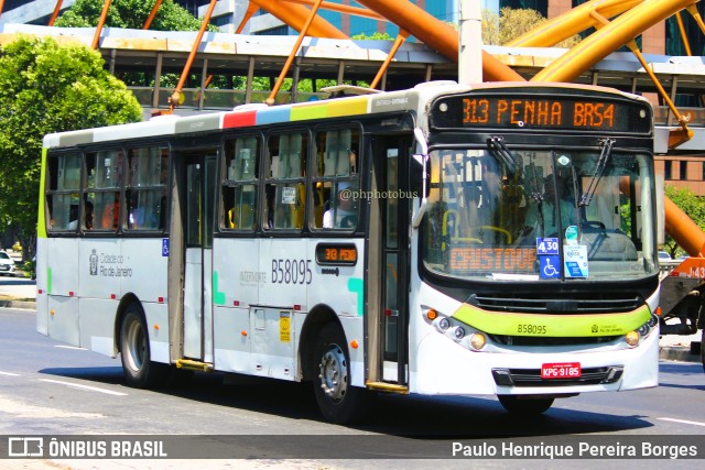Viação Nossa Senhora de Lourdes B58095 na cidade de Rio de Janeiro, Rio de Janeiro, Brasil, por Paulo Henrique Pereira Borges. Número da foto: #11684780.