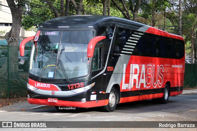 Lirabus 12135 na cidade de São Paulo, São Paulo, Brasil, por Rodrigo Barraza. Número da foto: #10832291.