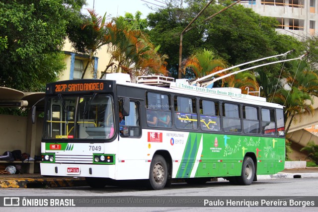 Next Mobilidade - ABC Sistema de Transporte 7049 na cidade de São Bernardo do Campo, São Paulo, Brasil, por Paulo Henrique Pereira Borges. Número da foto: #10833411.