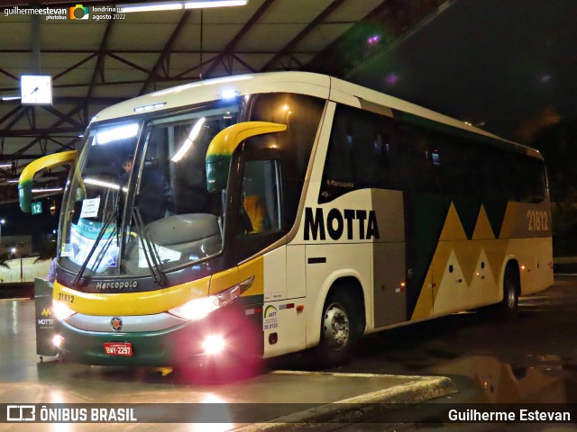 Viação Motta 21812 na cidade de Londrina, Paraná, Brasil, por Guilherme Estevan. Número da foto: #10831969.