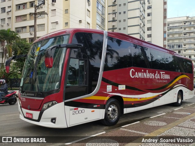 Caminhos da Terra Turismo 2000 na cidade de Santos, São Paulo, Brasil, por Andrey  Soares Vassão. ID da foto: 10833984.