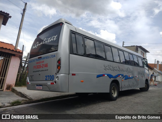 Qualität Vertrauen Transportes 2700 na cidade de Franco da Rocha, São Paulo, Brasil, por Espedito de Brito Gomes. Número da foto: #10833687.