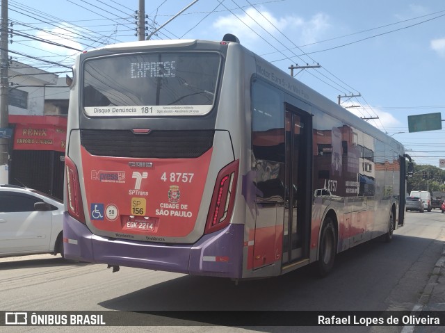Express Transportes Urbanos Ltda 4 8757 na cidade de São Paulo, São Paulo, Brasil, por Rafael Lopes de Oliveira. Número da foto: #10859779.