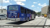 BB Transportes e Turismo 27.609 na cidade de Barueri, São Paulo, Brasil, por Ítalo Silva. ID da foto: :id.