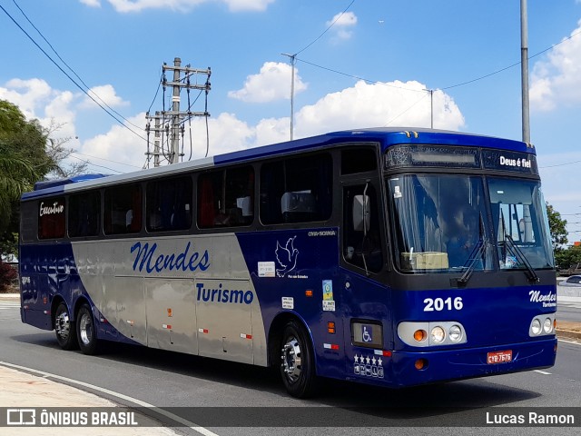 Mendes Turismo 2016 na cidade de São Paulo, São Paulo, Brasil, por Lucas Ramon. ID da foto: 10863011.