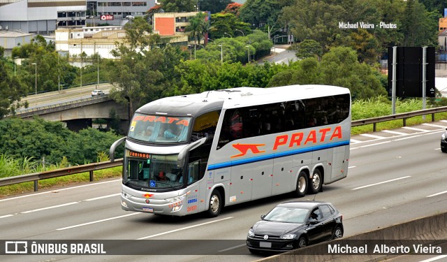 Expresso de Prata 261571 na cidade de Barueri, São Paulo, Brasil, por Michael  Alberto Vieira. Número da foto: #10860335.