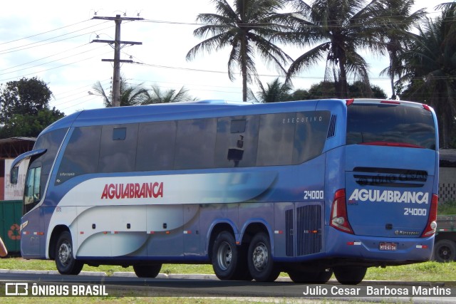 Viação Águia Branca 24000 na cidade de Esplanada, Bahia, Brasil, por Julio Cesar  Barbosa Martins. ID da foto: 10860632.