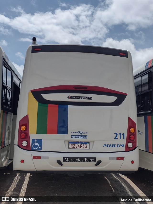 Viação Mirim 211 na cidade de Recife, Pernambuco, Brasil, por Áudios Guilherme. Número da foto: #10871138.