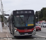 Pêssego Transportes 4 7033 na cidade de São Paulo, São Paulo, Brasil, por Andre Santos de Moraes. Número da foto: #10868496.