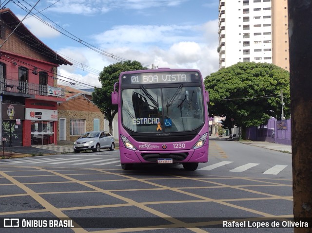 Radial Suzano 1230 na cidade de Suzano, São Paulo, Brasil, por Rafael Lopes de Oliveira. ID da foto: 10871312.