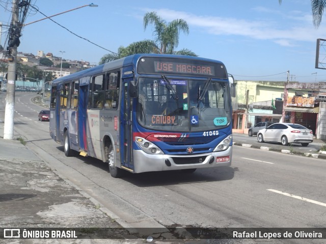 Radial Transporte Coletivo 41.049 na cidade de Itaquaquecetuba, São Paulo, Brasil, por Rafael Lopes de Oliveira. ID da foto: 10878608.