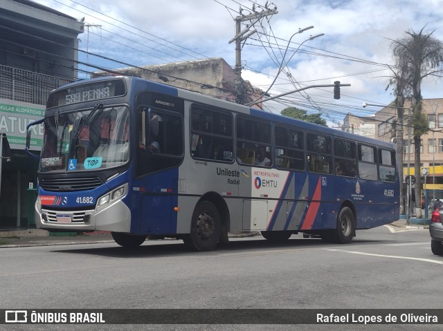 Radial Transporte Coletivo 41.682 na cidade de Poá, São Paulo, Brasil, por Rafael Lopes de Oliveira. ID da foto: 10876205.