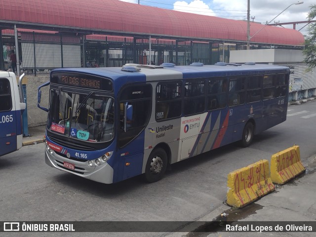 Radial Transporte Coletivo 41.165 na cidade de Poá, São Paulo, Brasil, por Rafael Lopes de Oliveira. Número da foto: #10878358.
