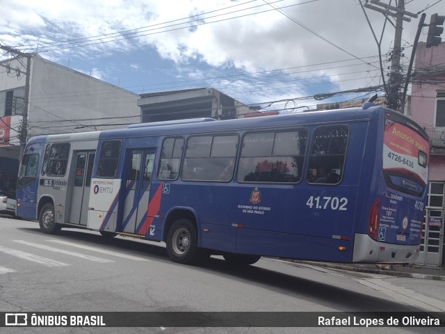 Radial Transporte Coletivo 41.702 na cidade de Poá, São Paulo, Brasil, por Rafael Lopes de Oliveira. ID da foto: 10876193.