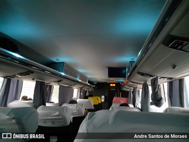 Viação Ouro e Prata 1015 na cidade de São Paulo, São Paulo, Brasil, por Andre Santos de Moraes. Número da foto: #10880693.