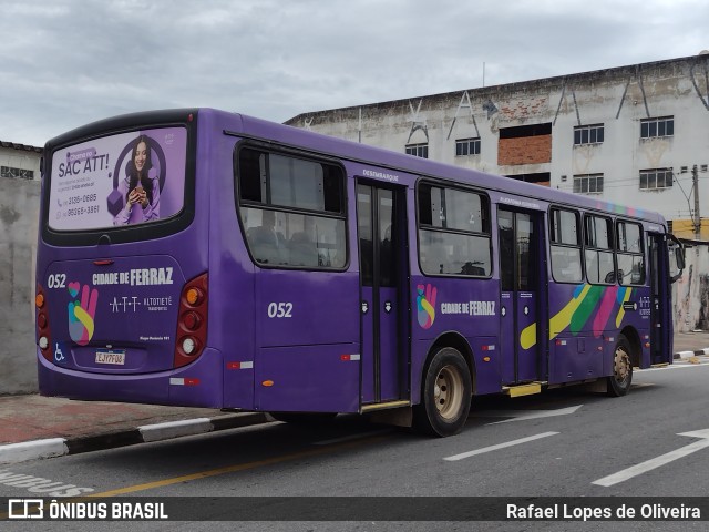 ATT - Alto Tietê Transportes Ferraz de Vasconcelos 052 na cidade de Ferraz de Vasconcelos, São Paulo, Brasil, por Rafael Lopes de Oliveira. Número da foto: #10881622.