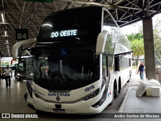 Viação Ouro e Prata 1015 na cidade de São Paulo, São Paulo, Brasil, por Andre Santos de Moraes. Número da foto: #10880698.